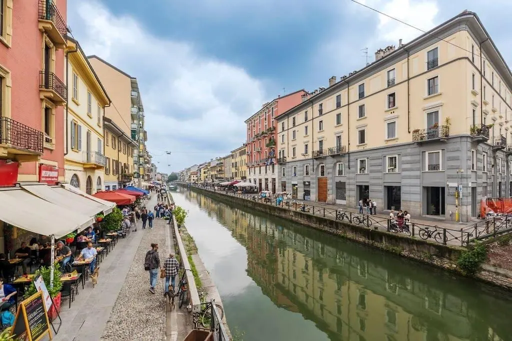 Brand New 3 Bedrooms Apartment In Navigli Area Milan Italy