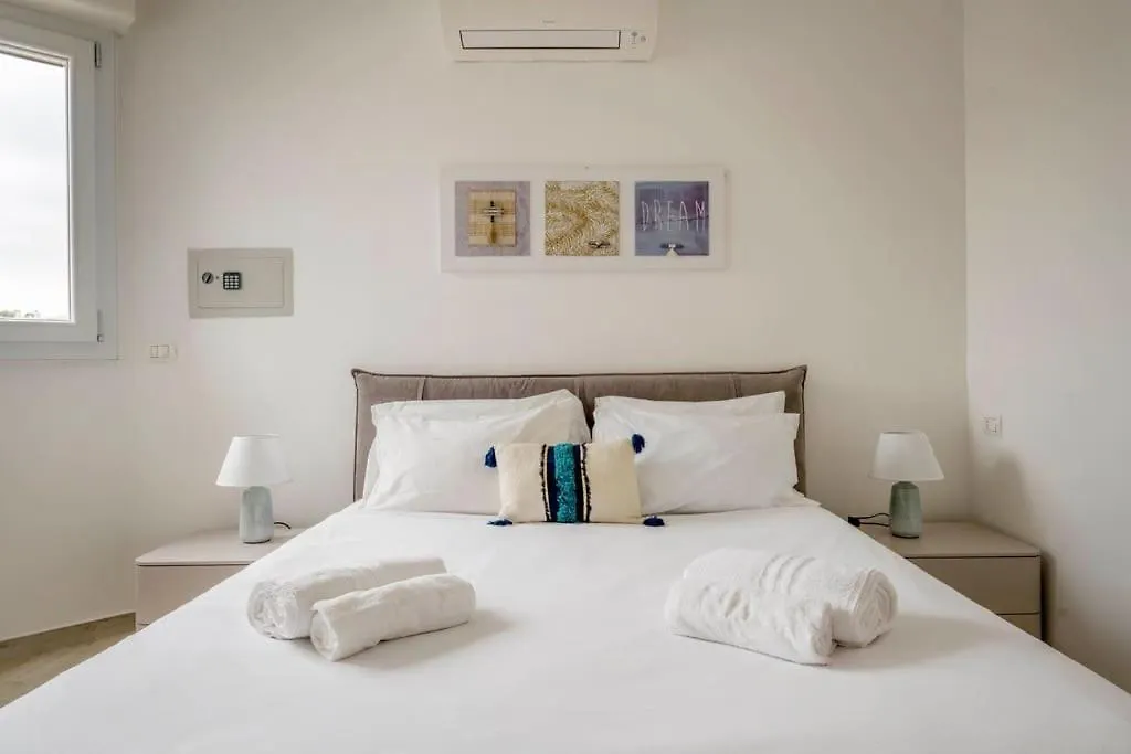 Brand New 3 Bedrooms Apartment In Navigli Area Milan